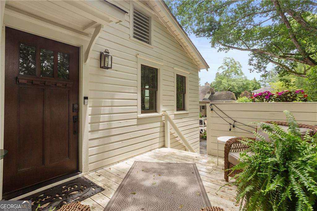 1032 Oakdale RD NE 1