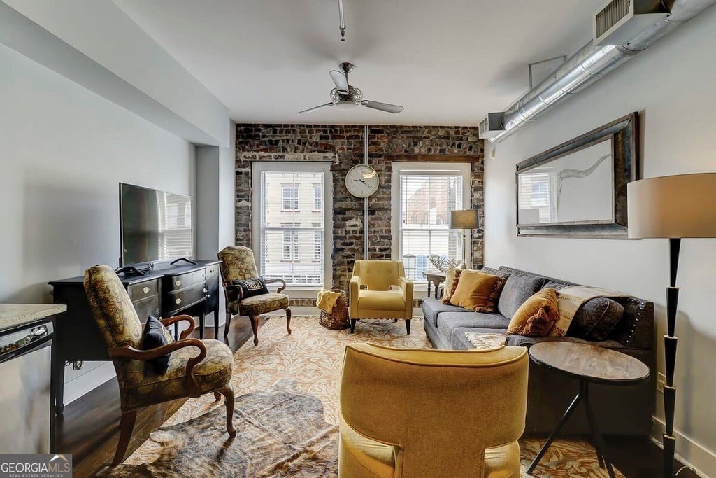 Photo of 310 W Broughton Street #3012, Savannah, GA 31401 (MLS # 10880116)