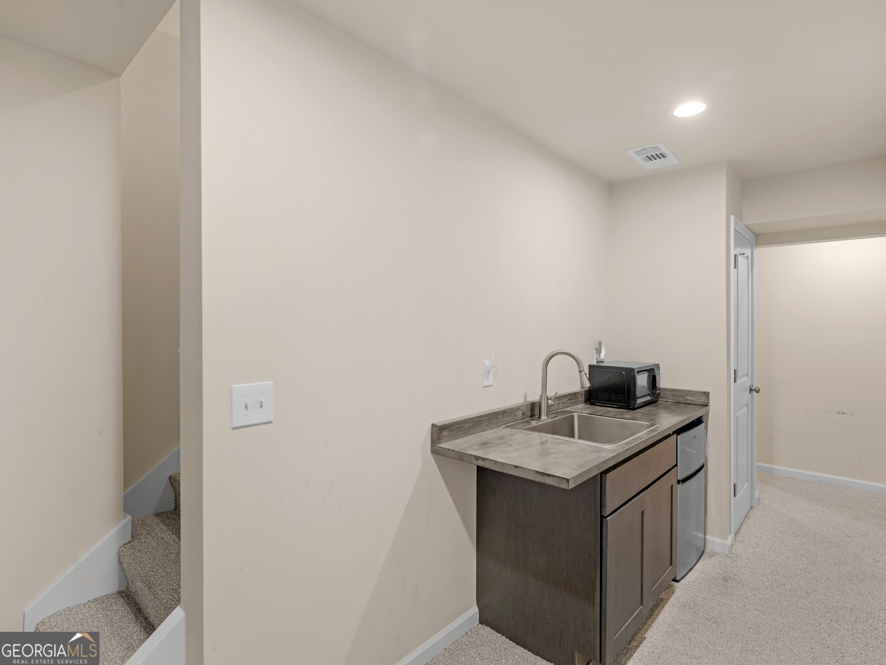 Saddle Ridge @ Annewekee Trail - Residential