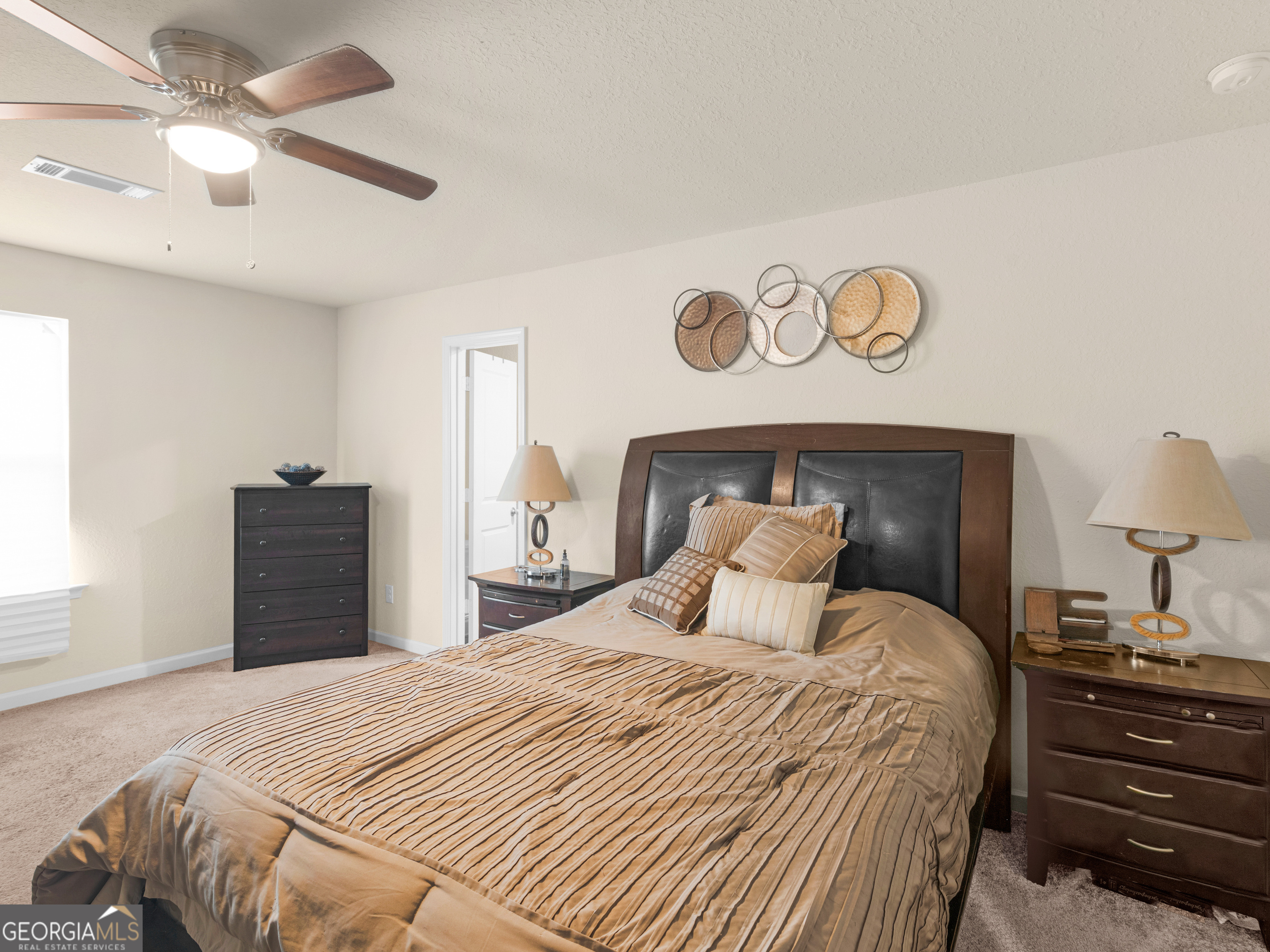 Saddle Ridge @ Annewekee Trail - Residential