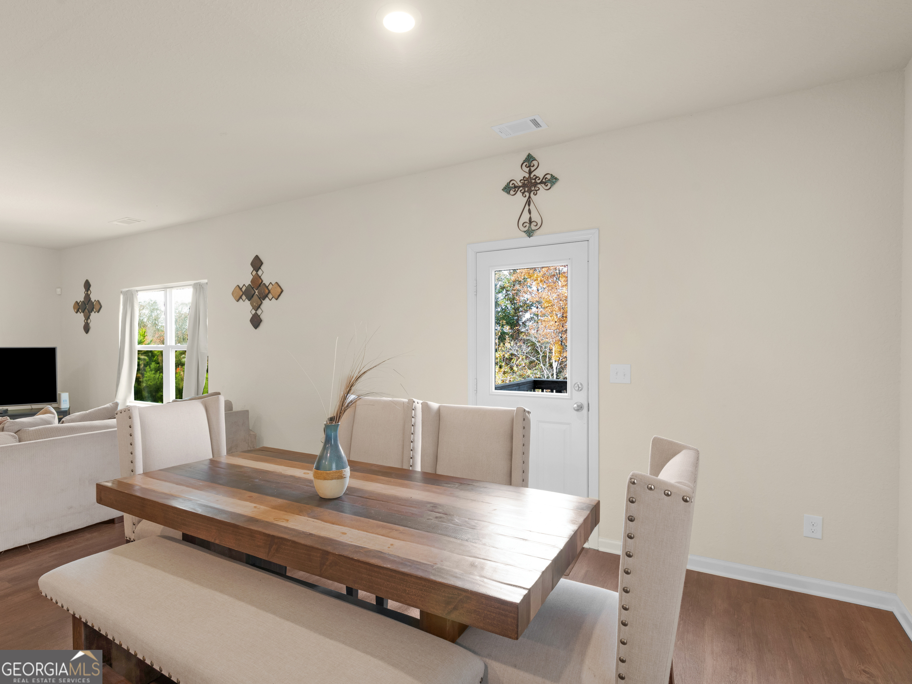 Saddle Ridge @ Annewekee Trail - Residential