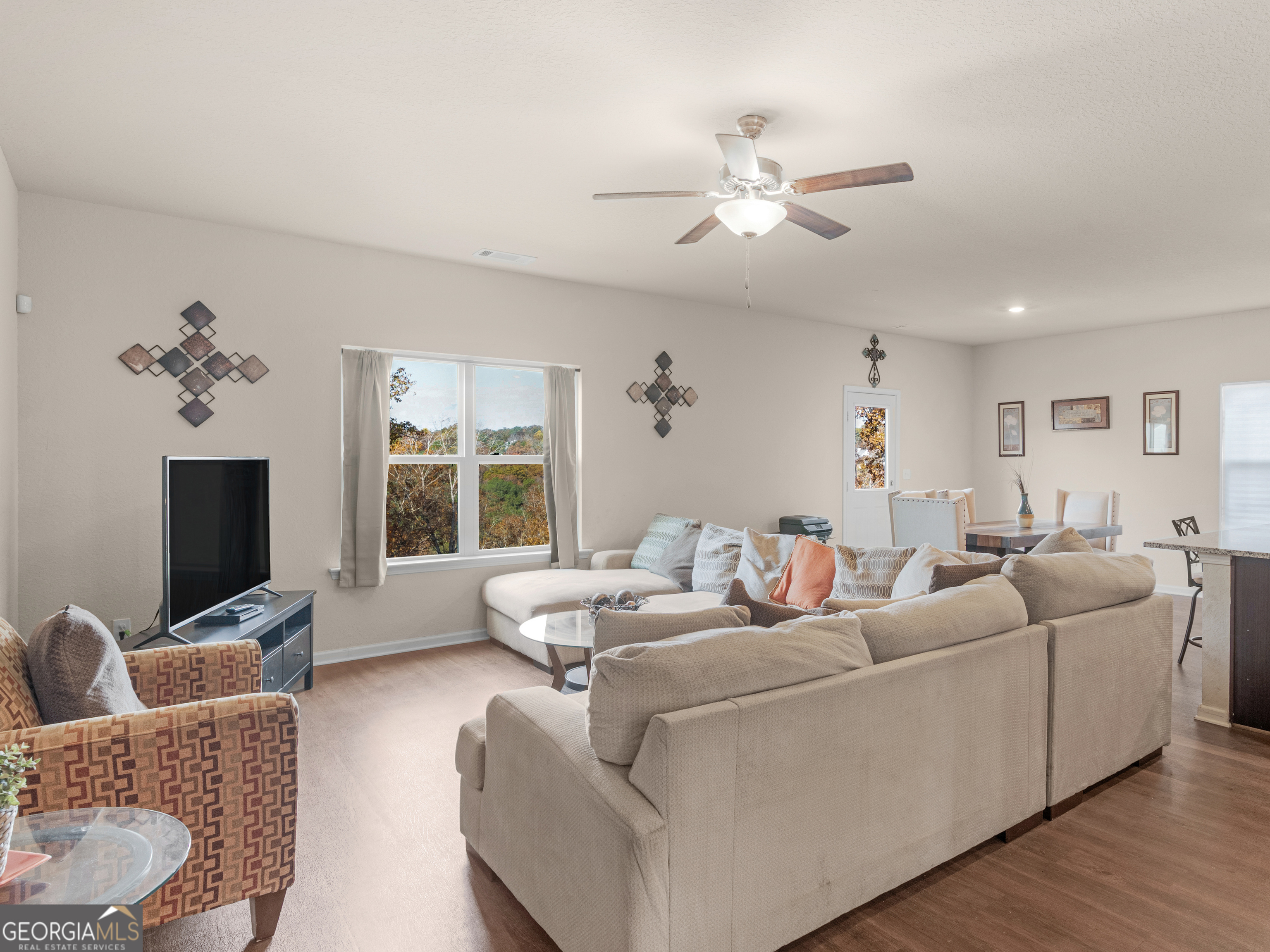 Saddle Ridge @ Annewekee Trail - Residential