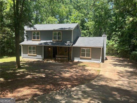 Photo of 6743 Timbers East Drive, Lithonia, GA 30058 (MLS # 10523969)