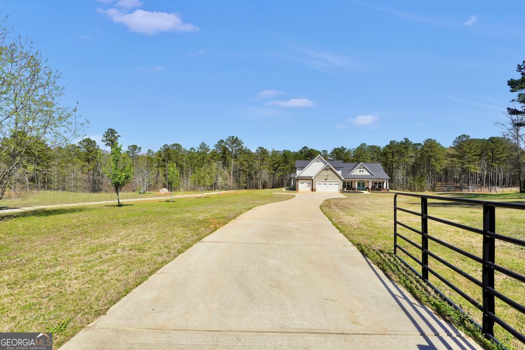 Photo of 795 Silver Dollar Road, Milner, GA 30257 (MLS # 10718887)