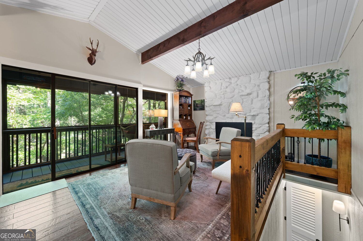300 Frost Pine CIR
