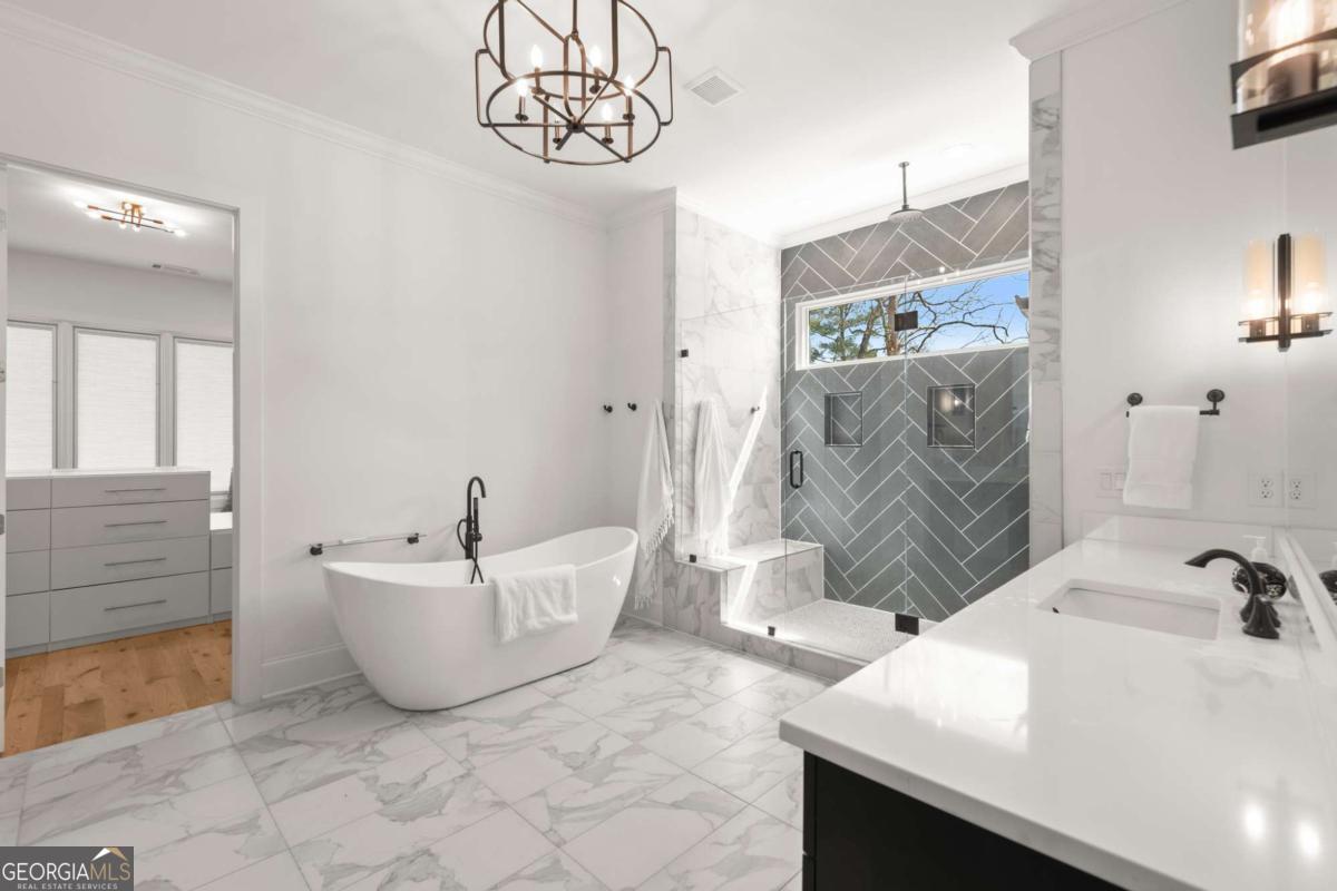 Atlanta Country Club - Residential