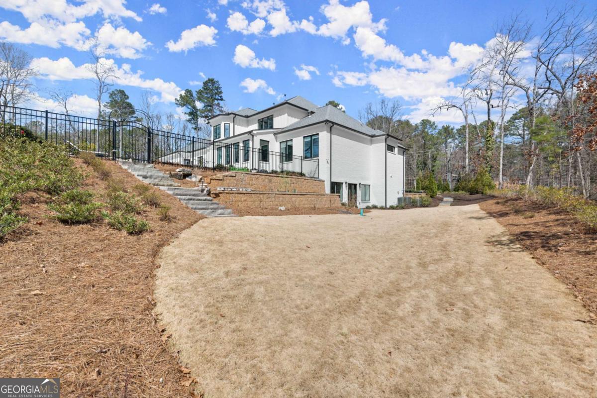 Atlanta Country Club - Residential