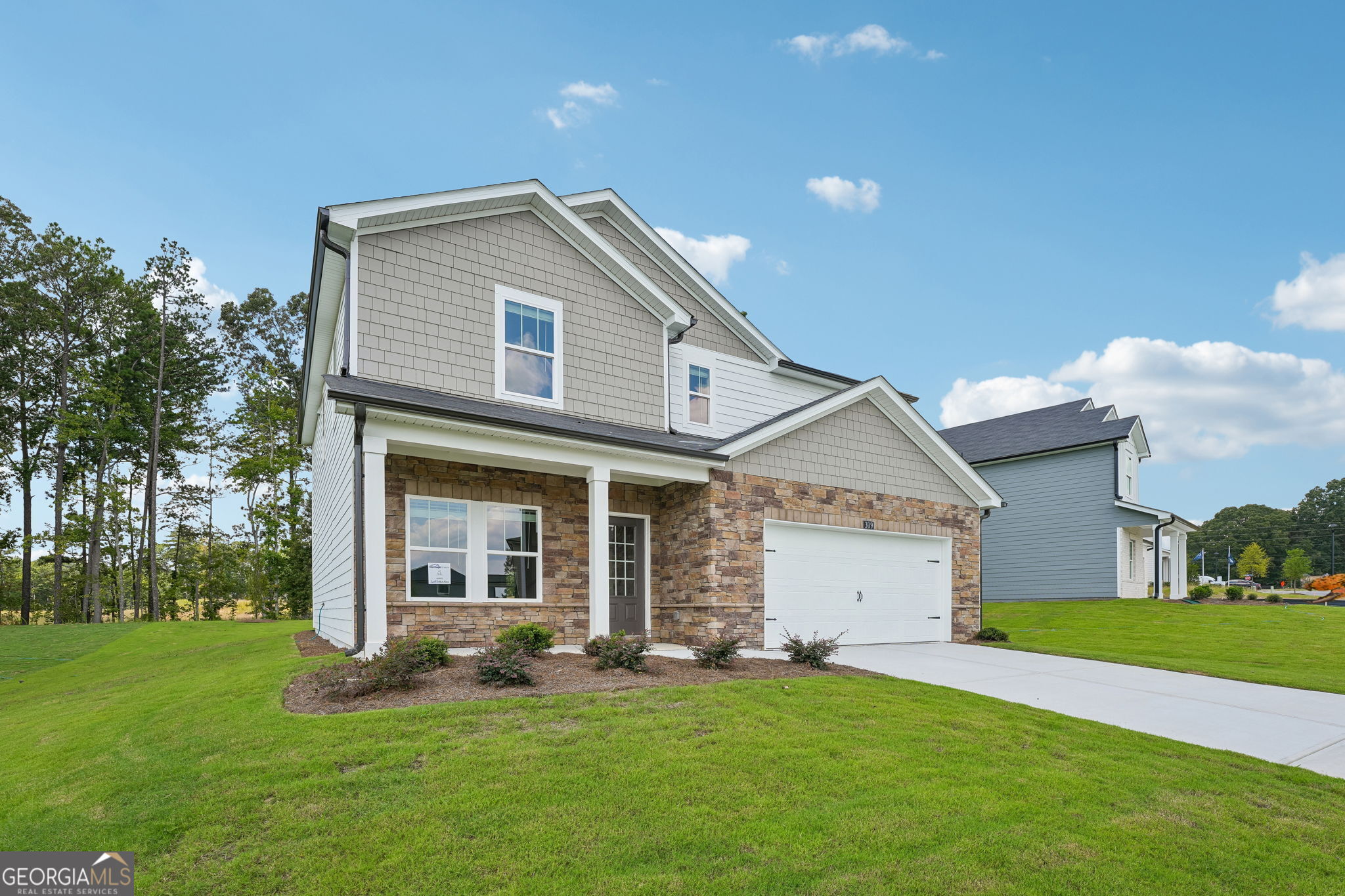 309 Table Rock WAY