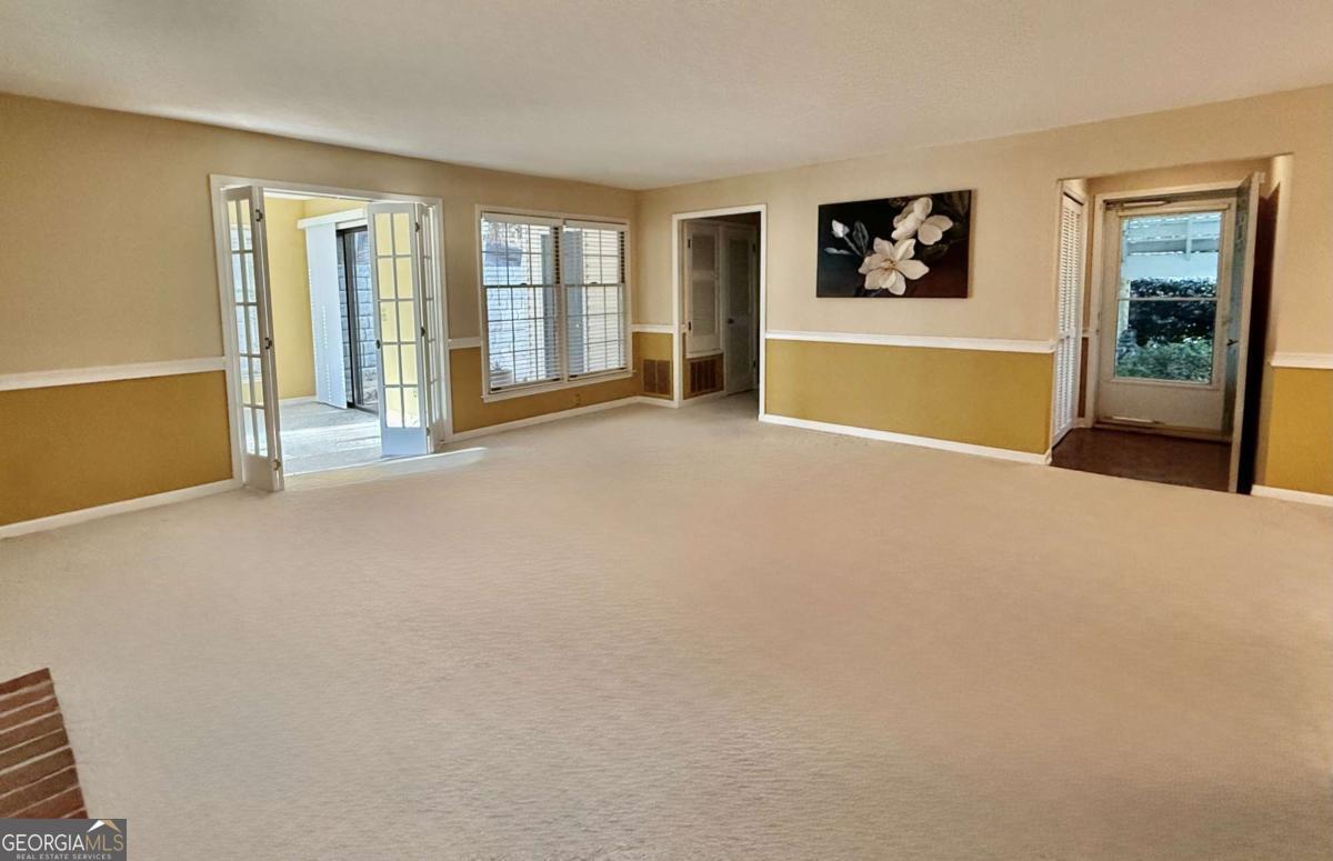 Cannon Gate Condominiums - Residential