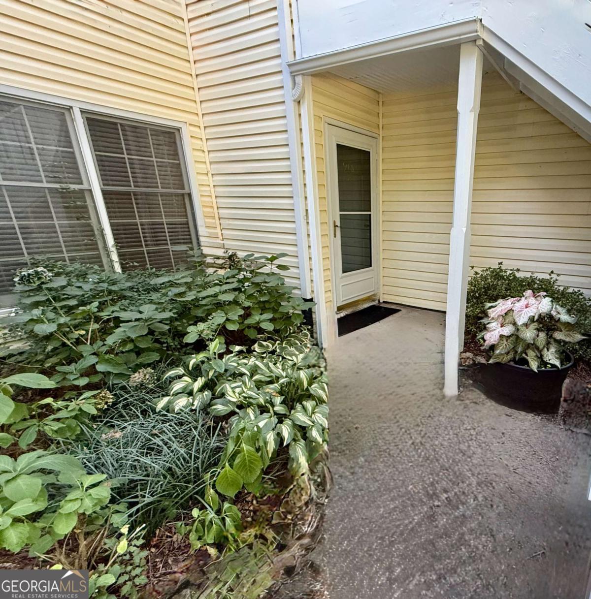 Cannon Gate Condominiums - Residential