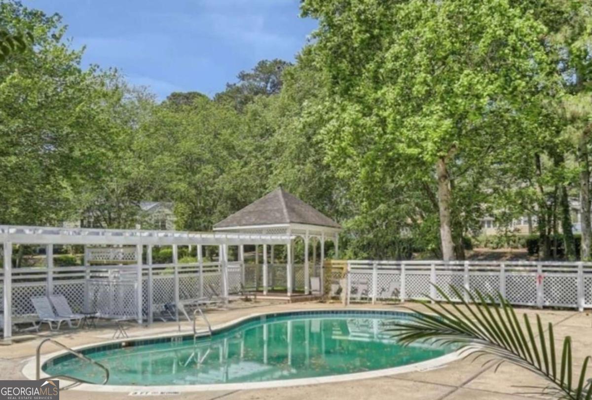 Cannon Gate Condominiums - Residential