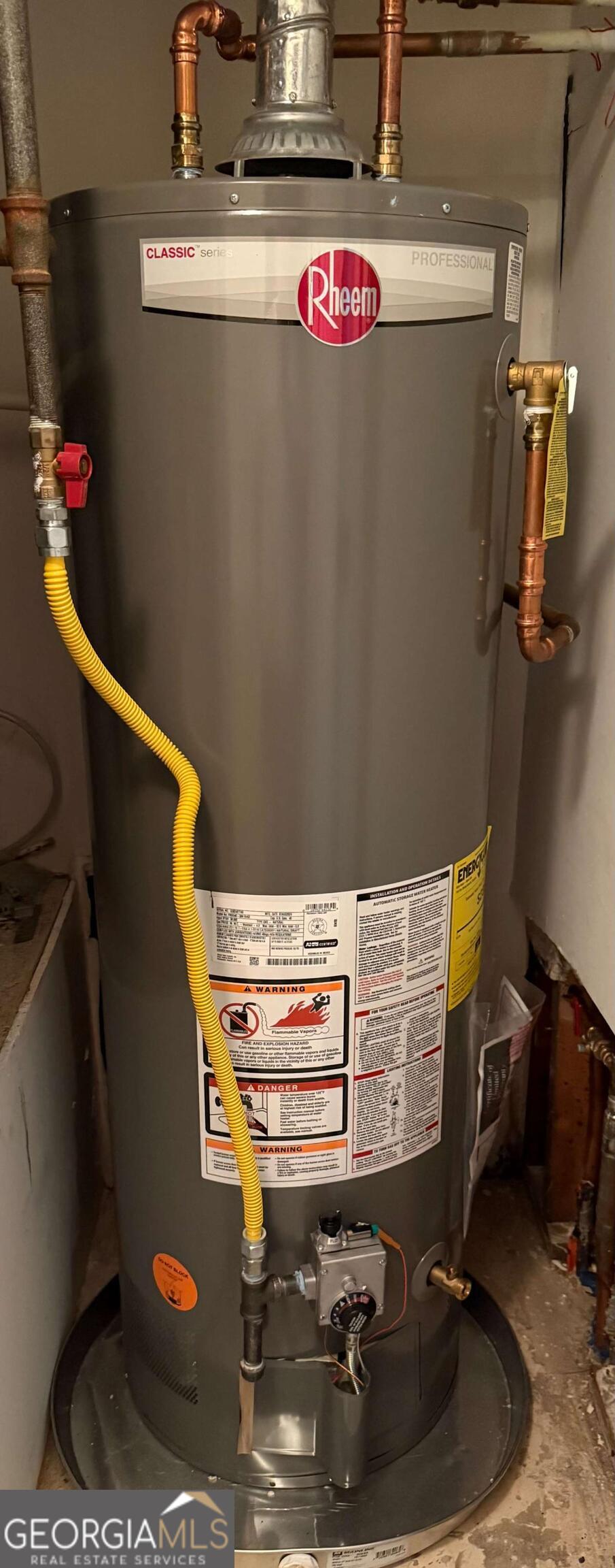 Cannon Gate Condominiums - Residential