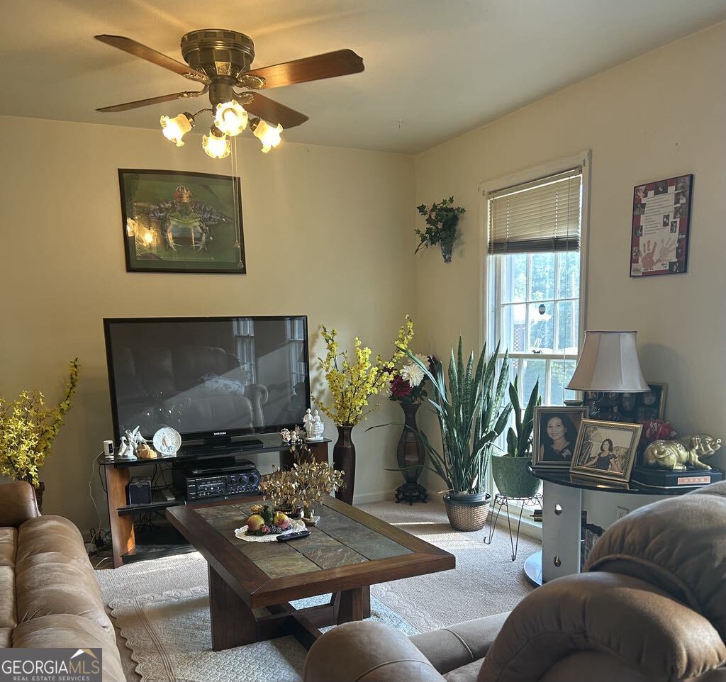 2235 Lyn CT