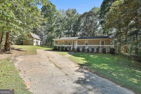 A home in Newnan