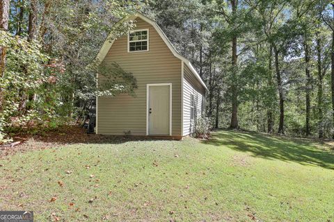 A home in Newnan