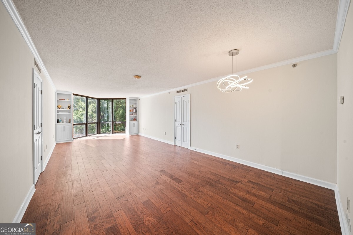 2870 Pharr CT NW 506