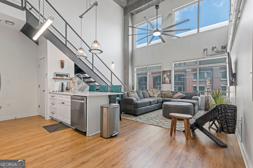 Photo of 260 18th Street NW #10320, Atlanta, GA 30363 (MLS # 10755904)