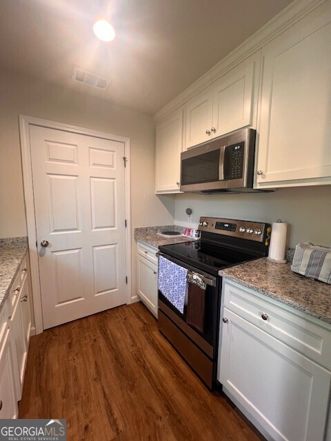 Pine Corner - Residential