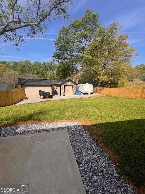 Pine Corner - Residential