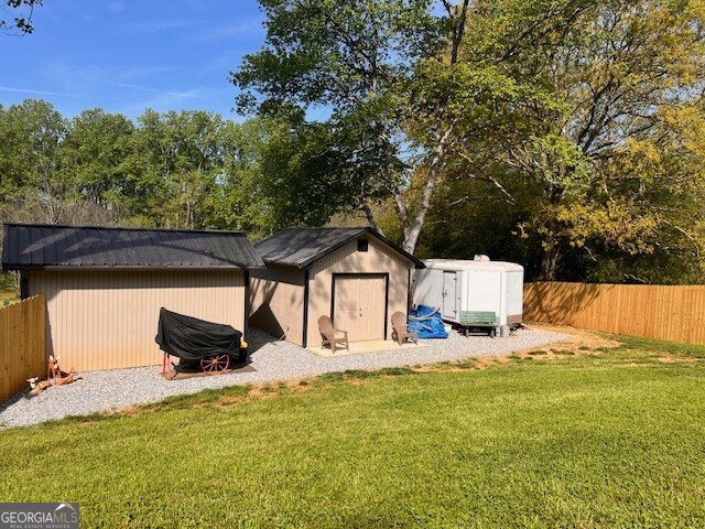 Pine Corner - Residential