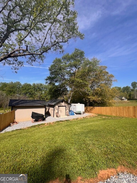 Pine Corner - Residential