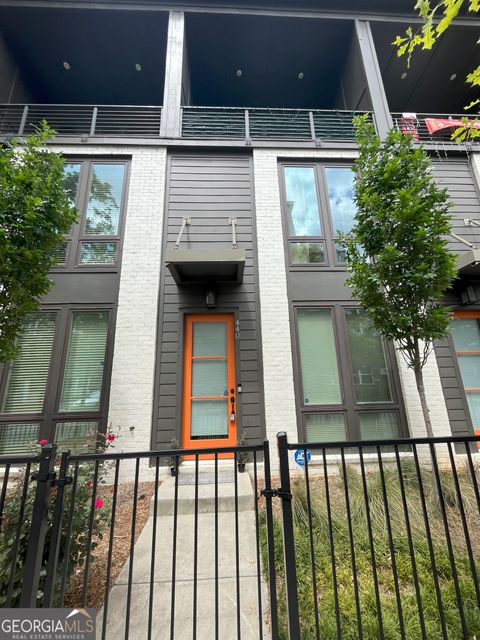 Photo of 440 Latta Street NE, Atlanta, GA 30308 (MLS # 10673836)