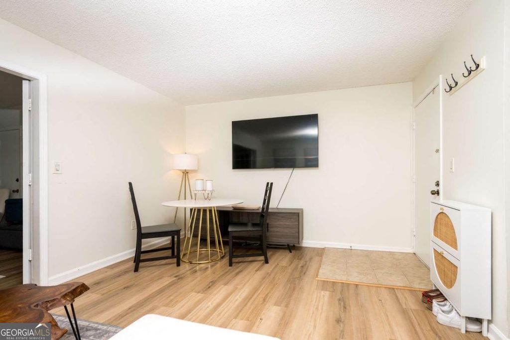 Photo of 127 Lablanc Way NW, Atlanta, GA 30327 (MLS # 10654315)