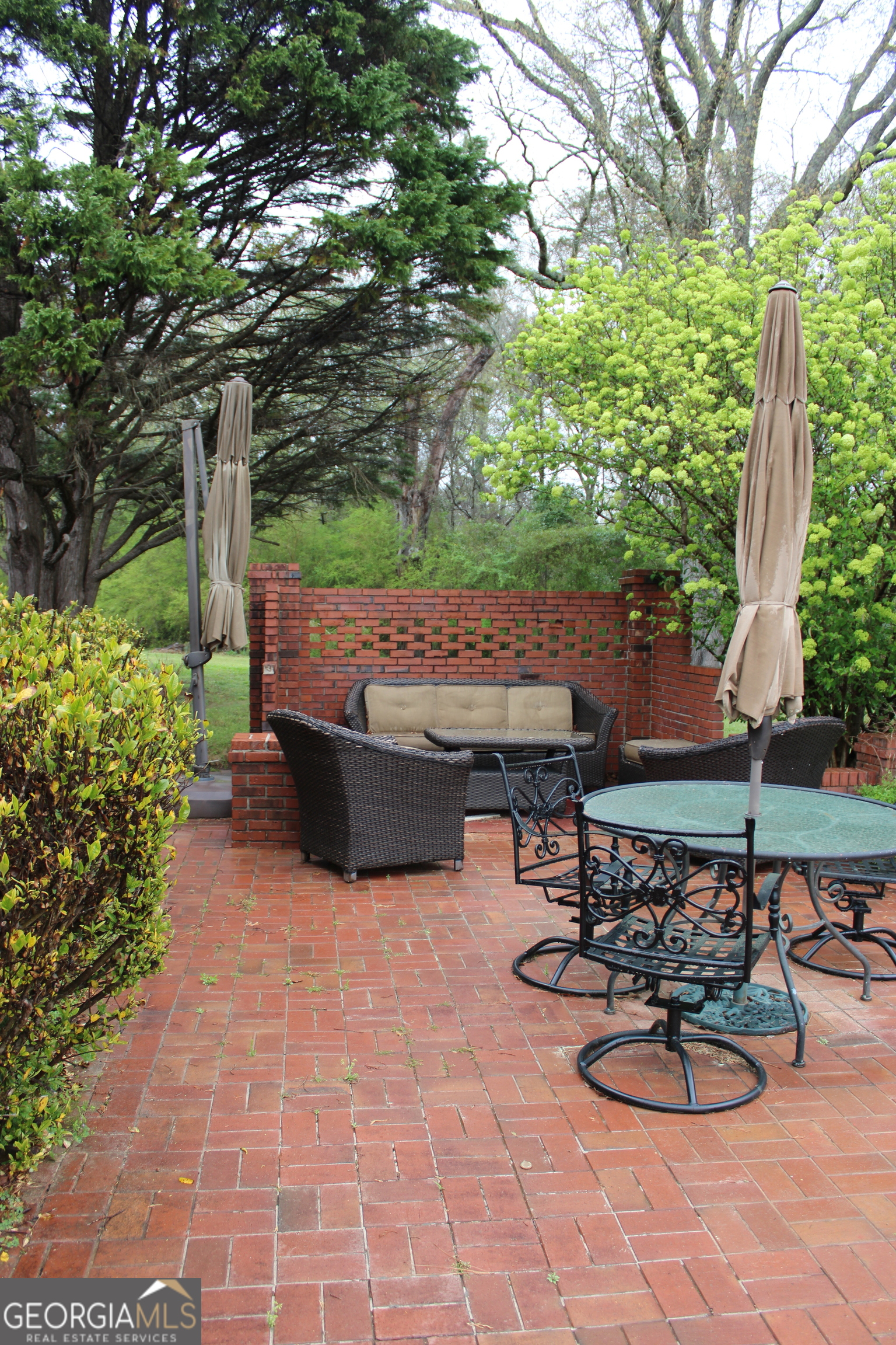 1150 Harris Hollis LN