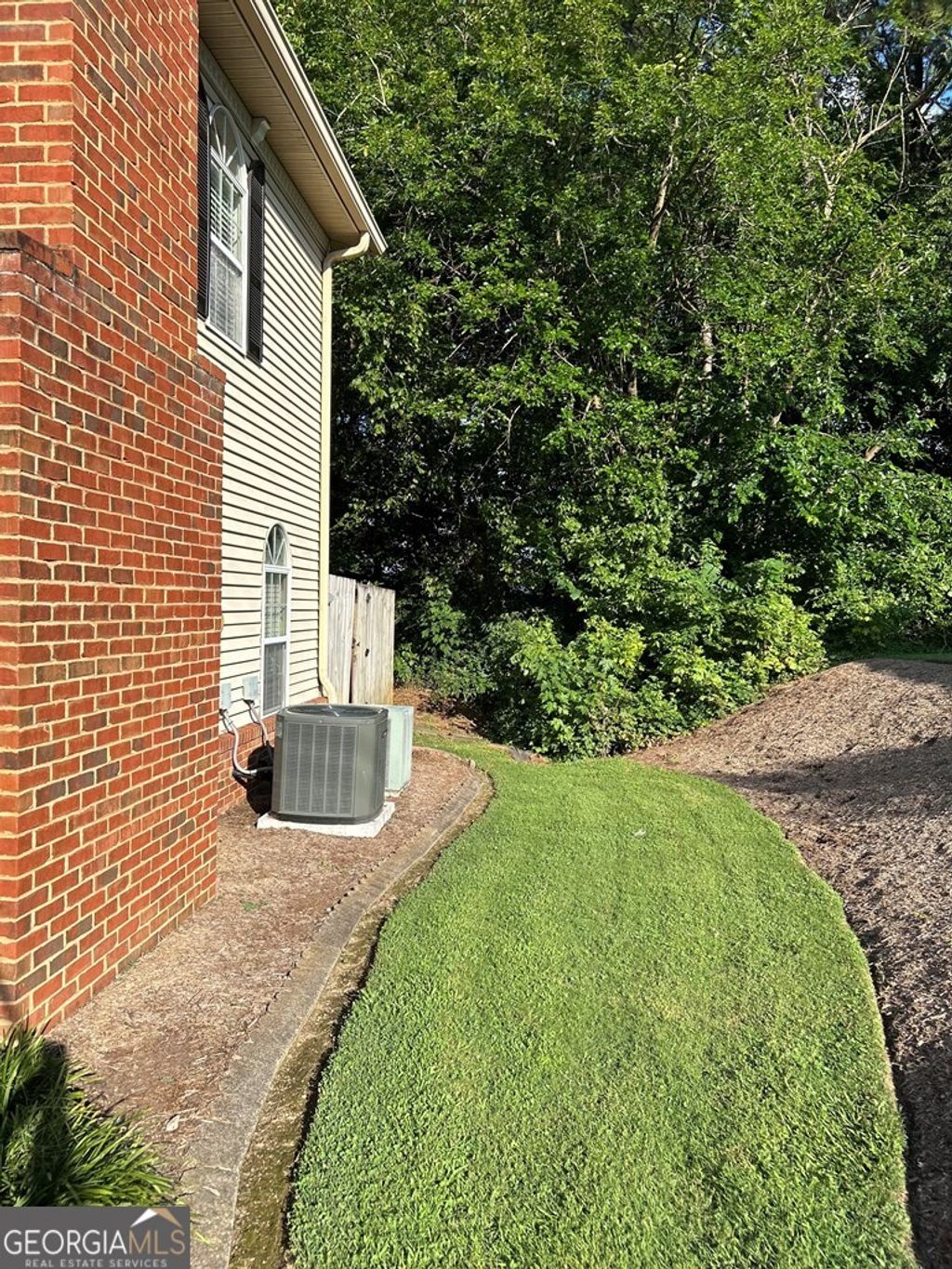 Photo of 1696 Red Oak Drive #184, Dalton, GA 30721 (MLS # 10673209)