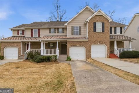 533 Fox Creek XING Woodstock GA 30188