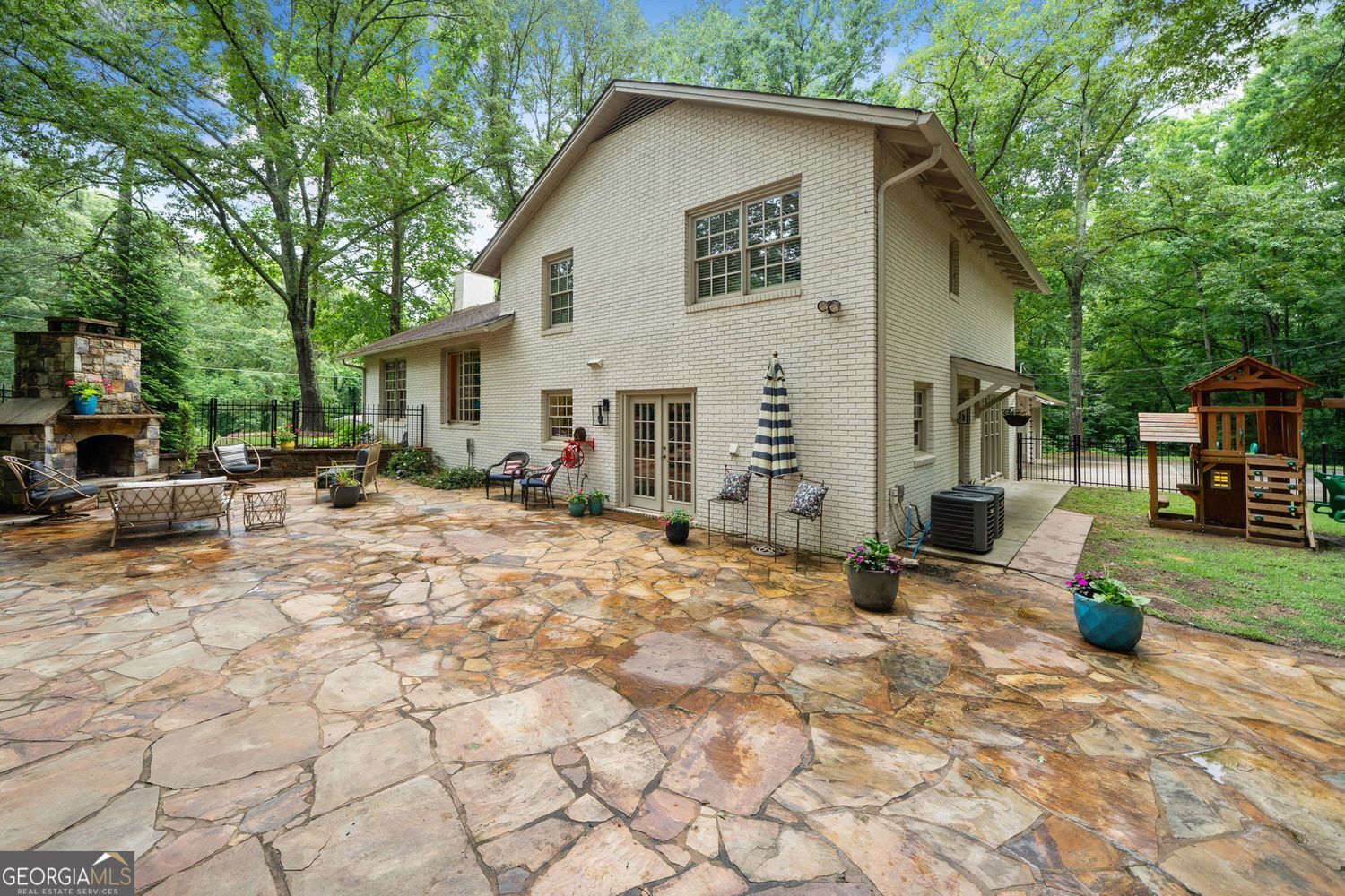 BURNT HICKORY HILLS - Residential