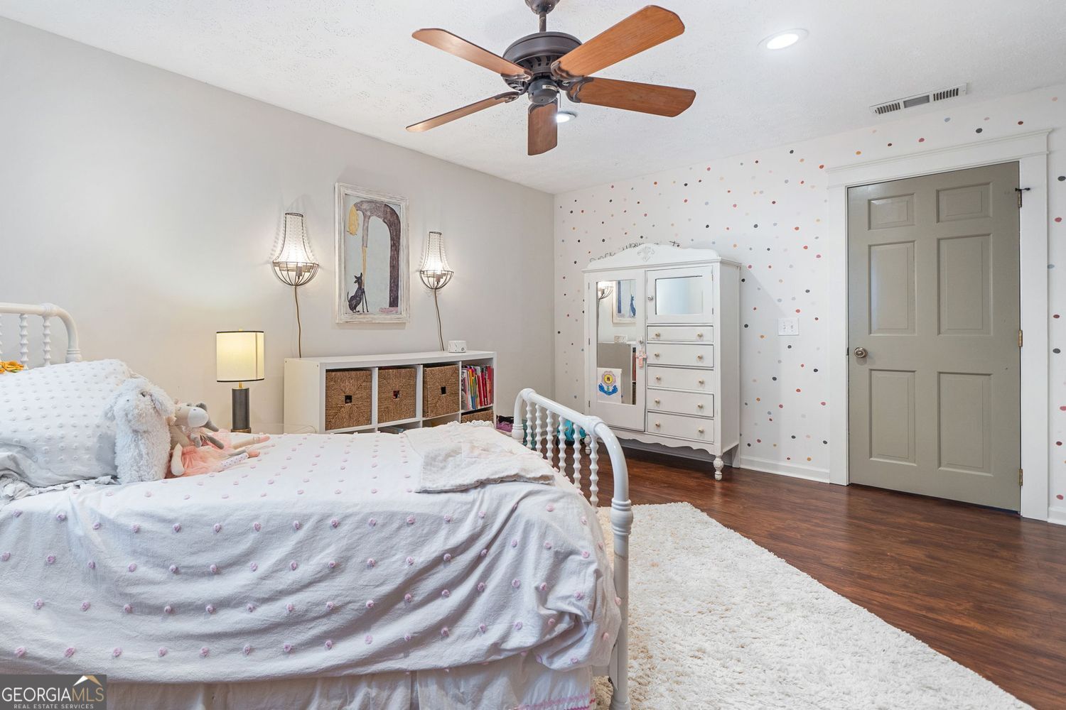 BURNT HICKORY HILLS - Residential