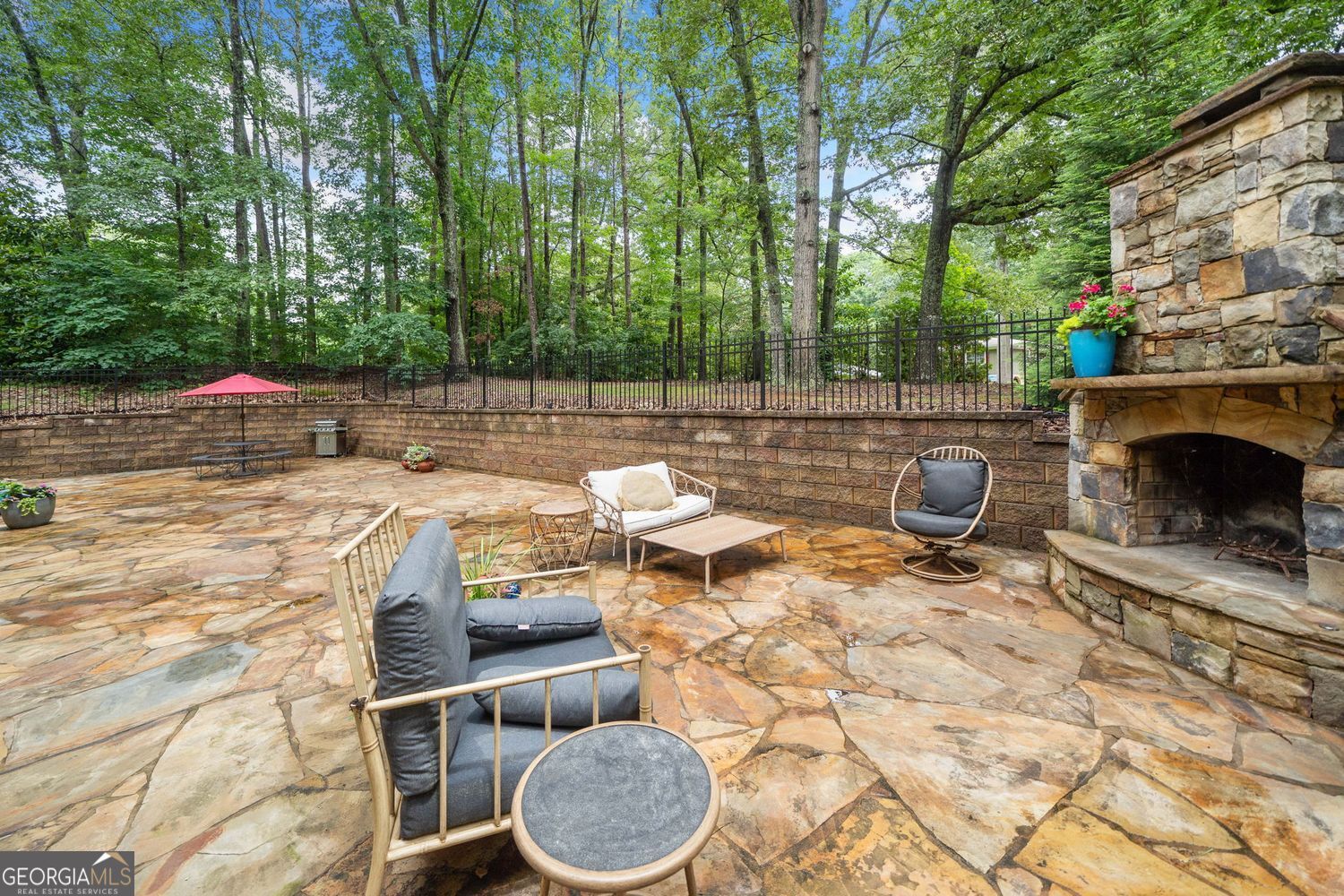 BURNT HICKORY HILLS - Residential