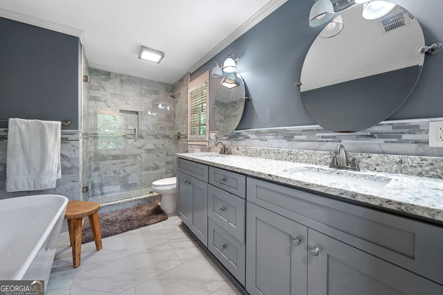 BURNT HICKORY HILLS - Residential