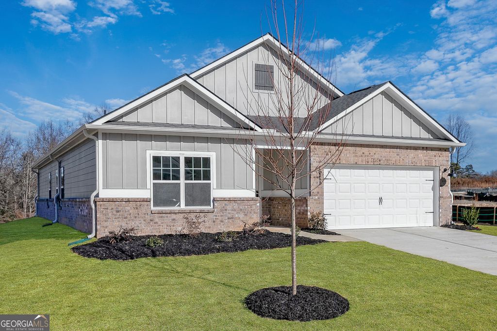 Photo of 419 Sunfish Cir, Jefferson, GA 30548 (MLS # 10700046)