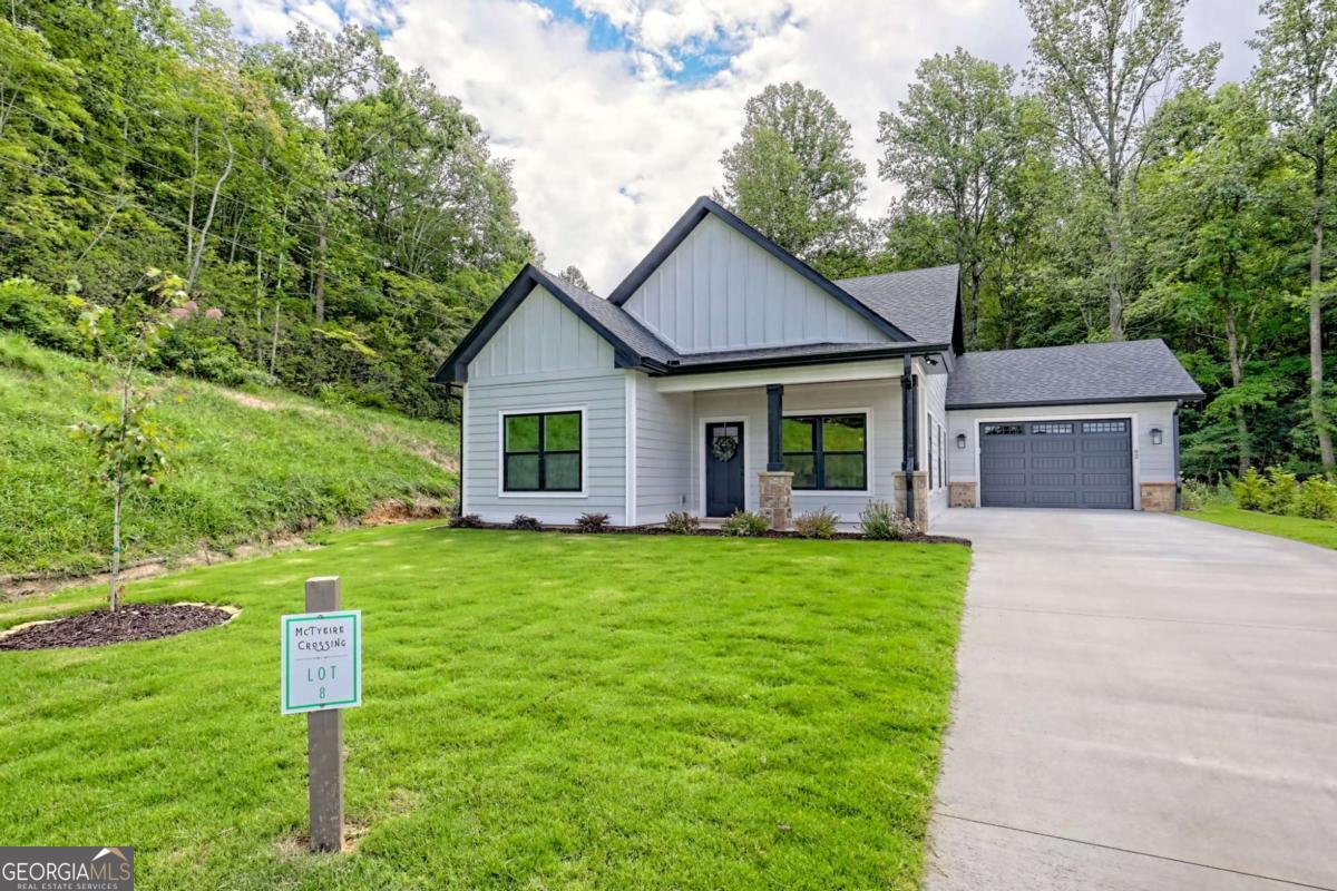 92 Mctyeire DR