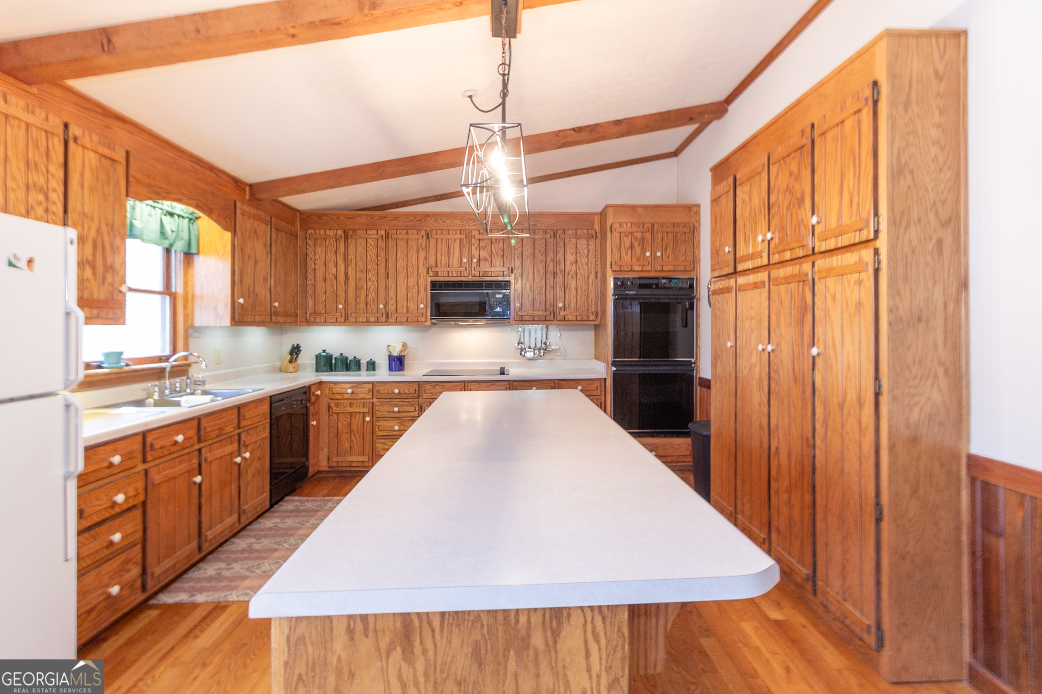 Fayetteville, Georgia 30215, United States, 5 Bedrooms Bedrooms, ,3 BathroomsBathrooms,Residential,Active,94833