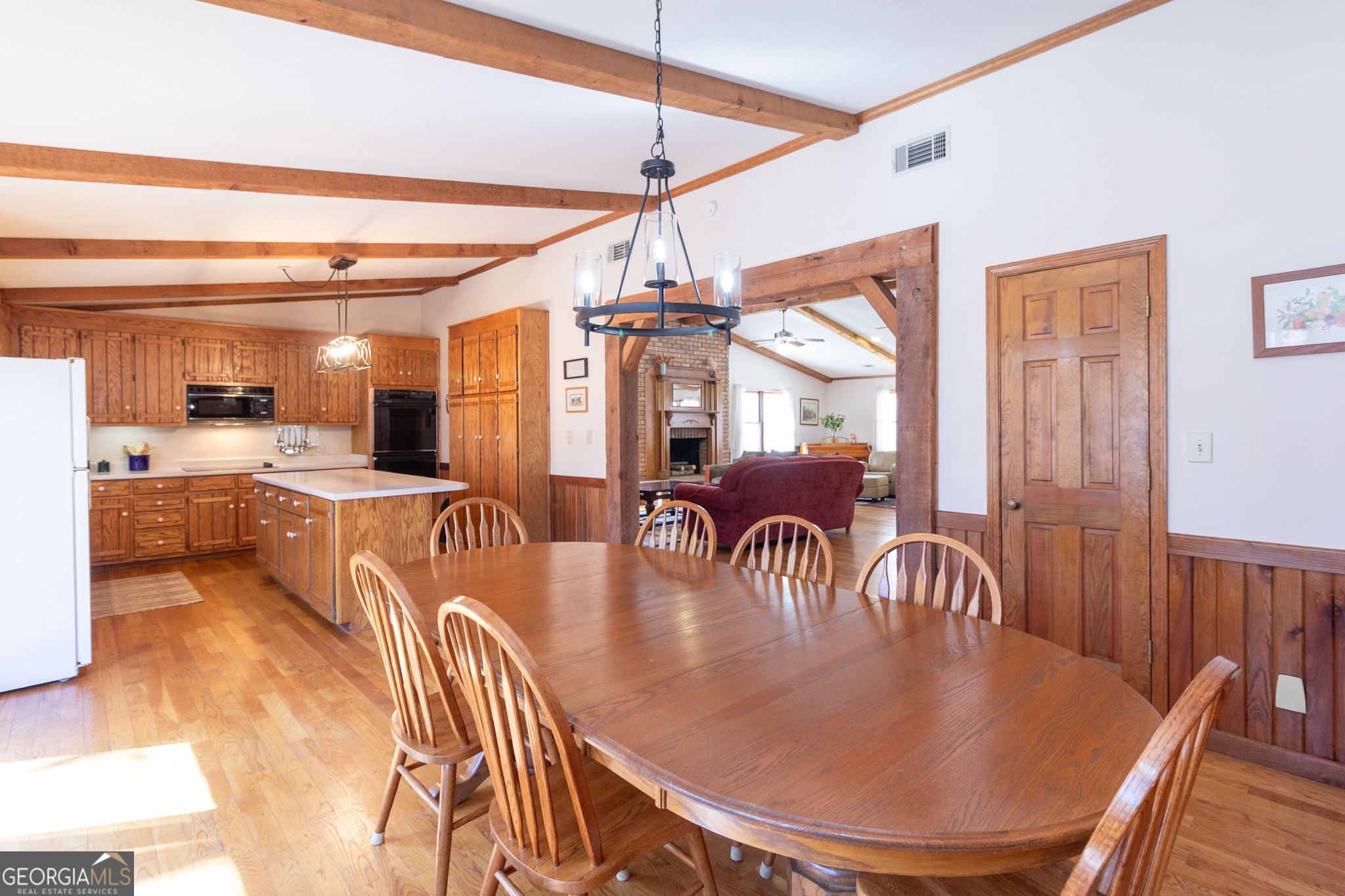 Fayetteville, Georgia 30215, United States, 5 Bedrooms Bedrooms, ,3 BathroomsBathrooms,Residential,Active,94833