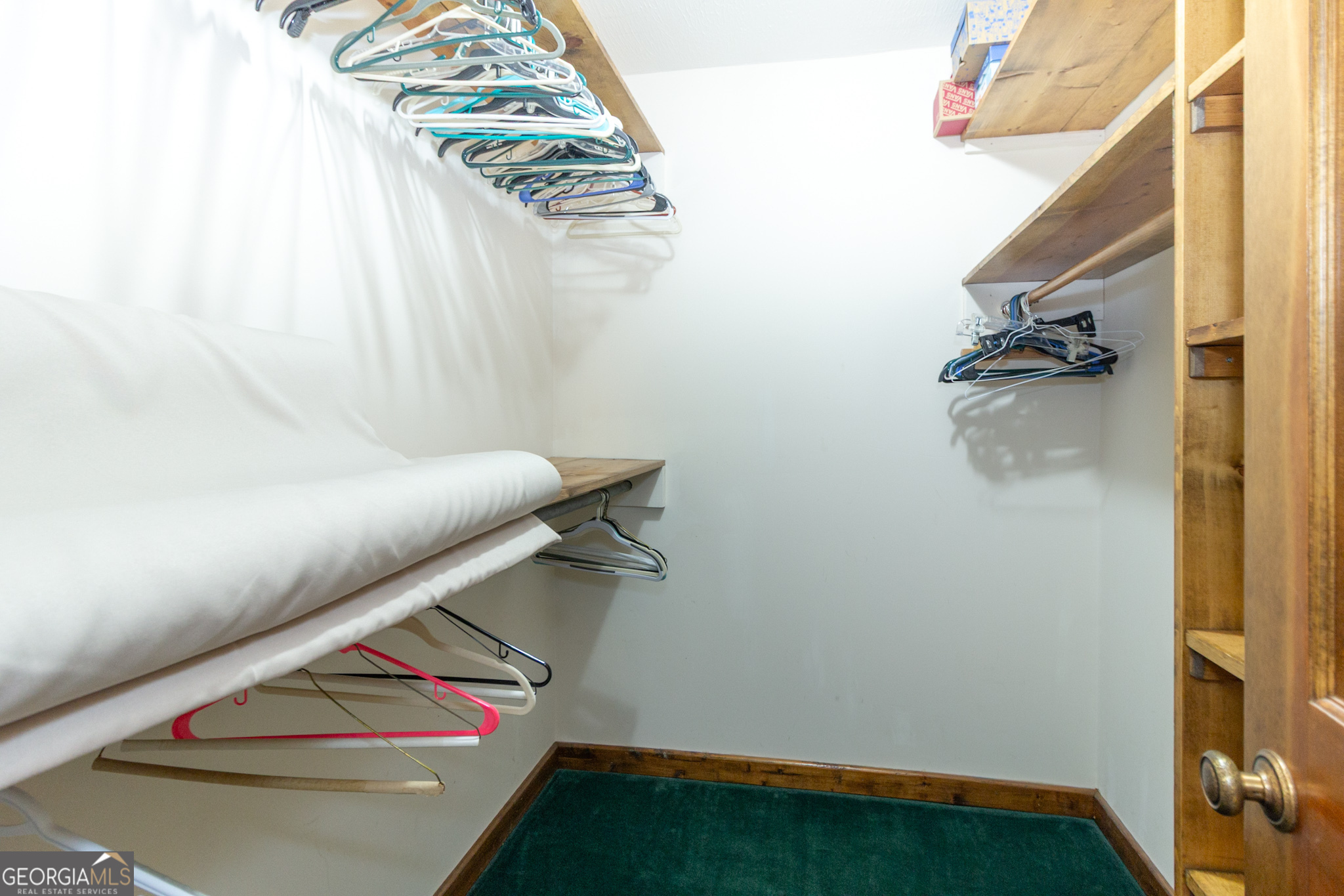 Fayetteville, Georgia 30215, United States, 5 Bedrooms Bedrooms, ,3 BathroomsBathrooms,Residential,Active,94833