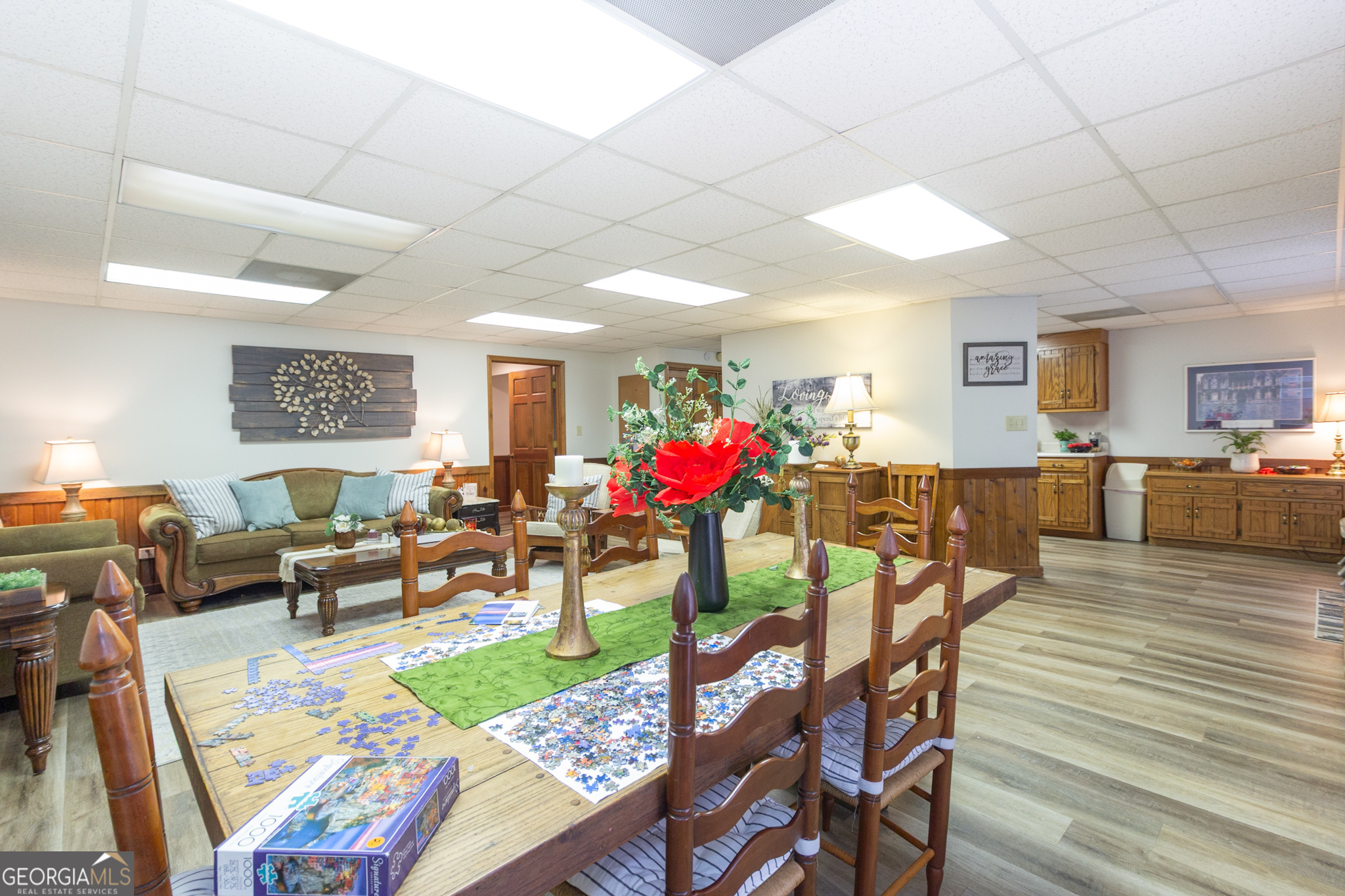 Fayetteville, Georgia 30215, United States, 5 Bedrooms Bedrooms, ,3 BathroomsBathrooms,Residential,Active,94833