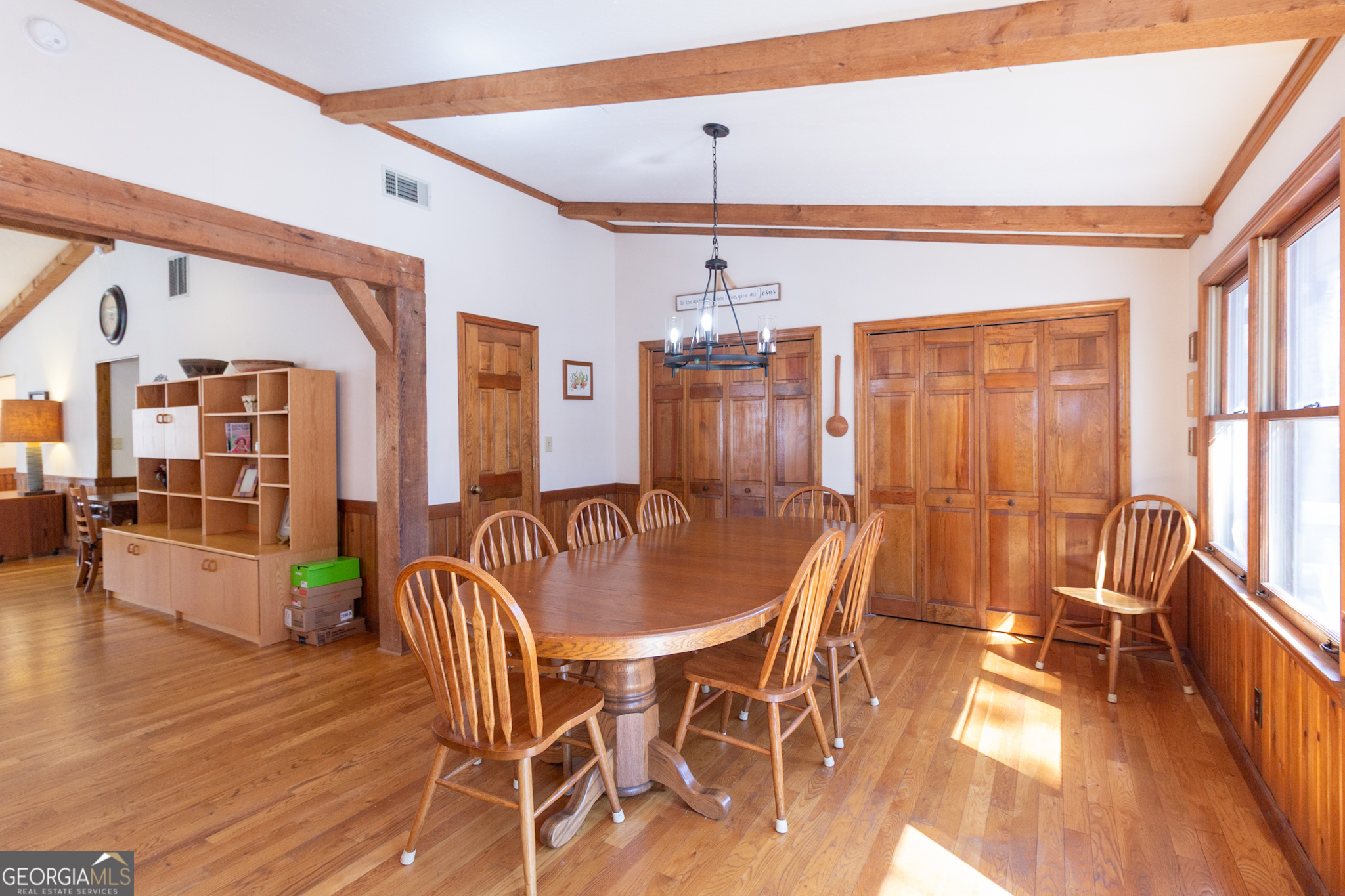 Fayetteville, Georgia 30215, United States, 5 Bedrooms Bedrooms, ,3 BathroomsBathrooms,Residential,Active,94833