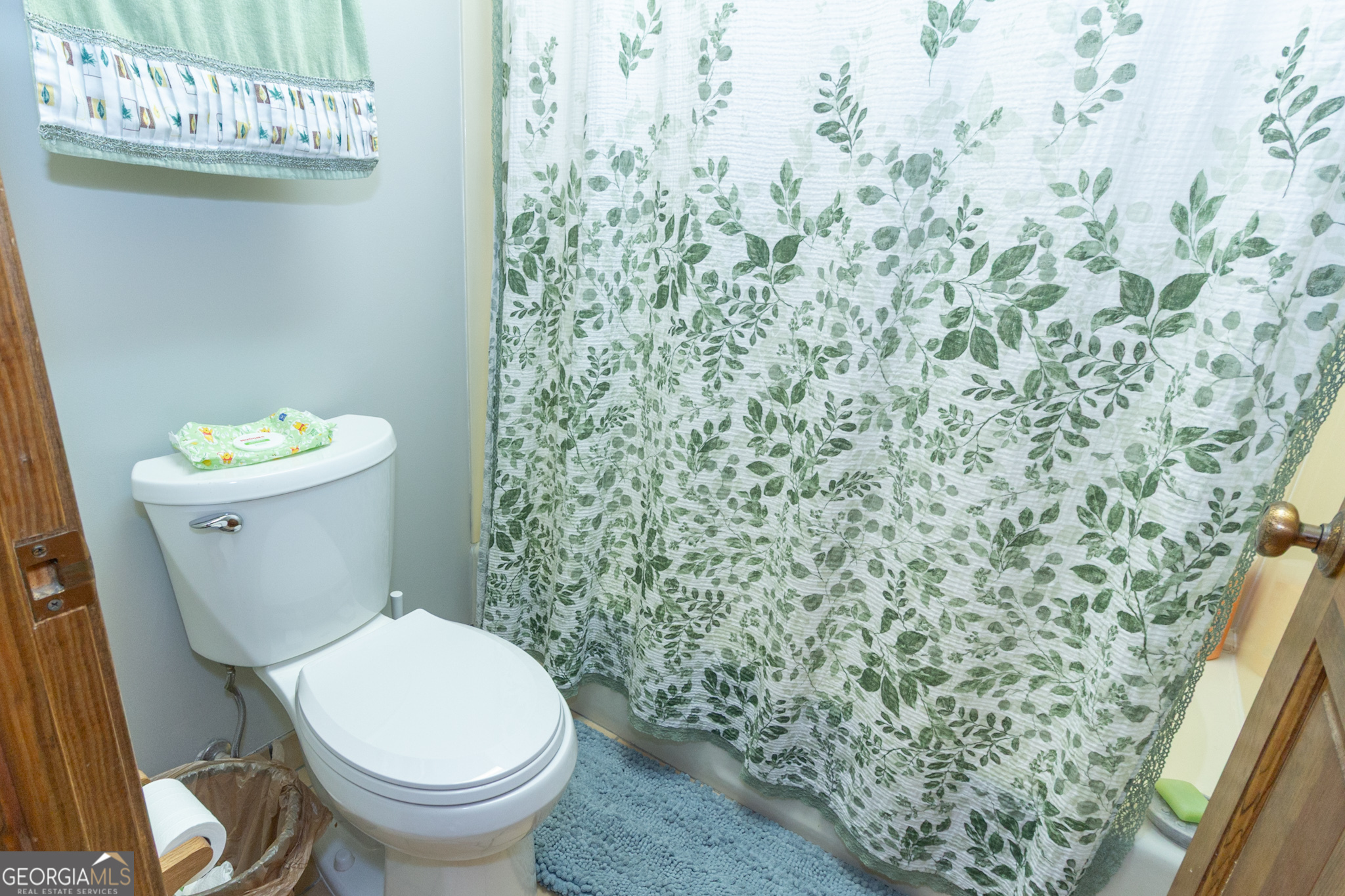 Fayetteville, Georgia 30215, United States, 5 Bedrooms Bedrooms, ,3 BathroomsBathrooms,Residential,Active,94833