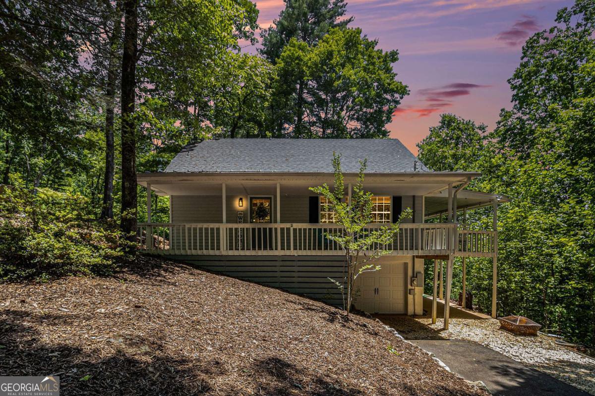 147 Hester Gap RD