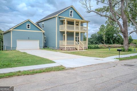 Photo of 1993 Reynolds Drive SW, Atlanta, GA 30315 (MLS # 10592107)