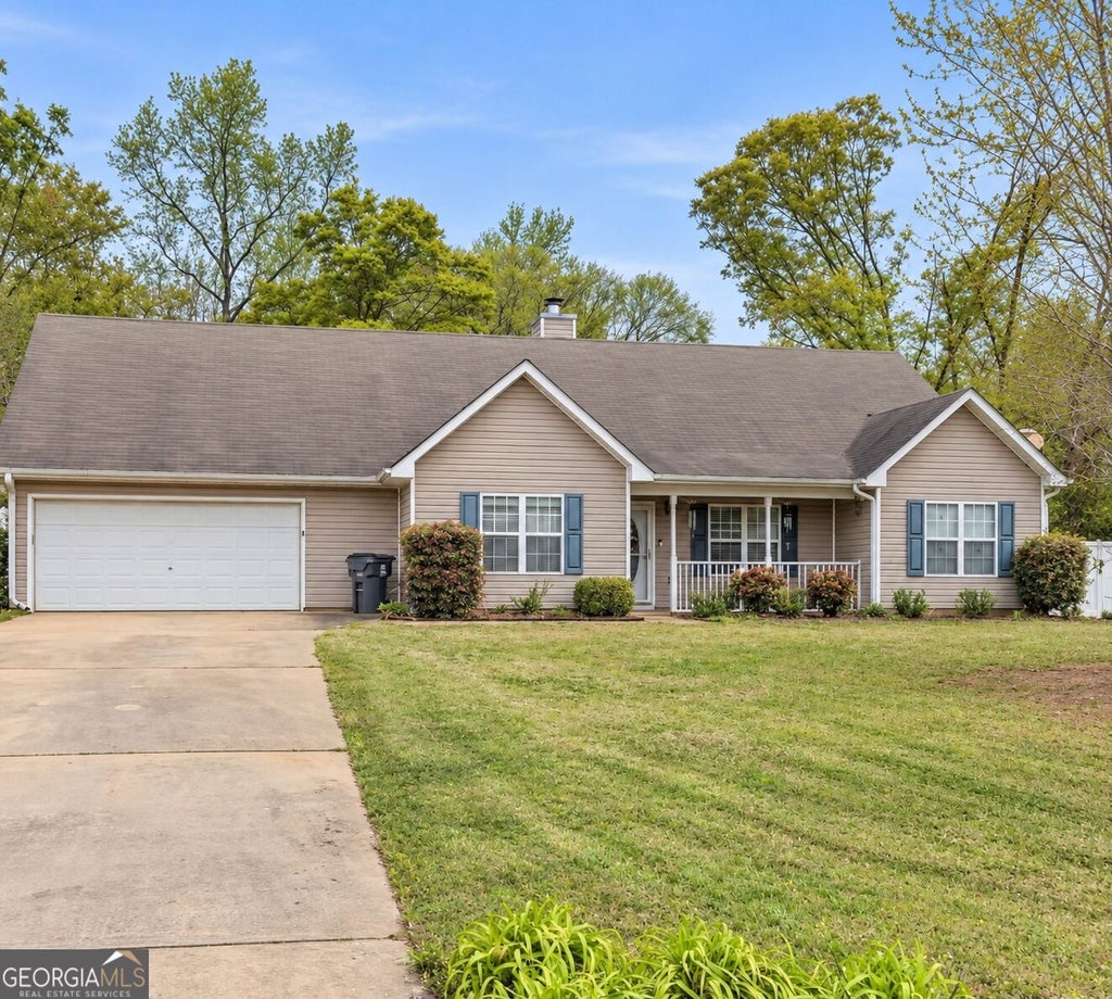 Photo of 513 Wylderose Lane, Locust Grove, GA 30248 (MLS # 10870947)