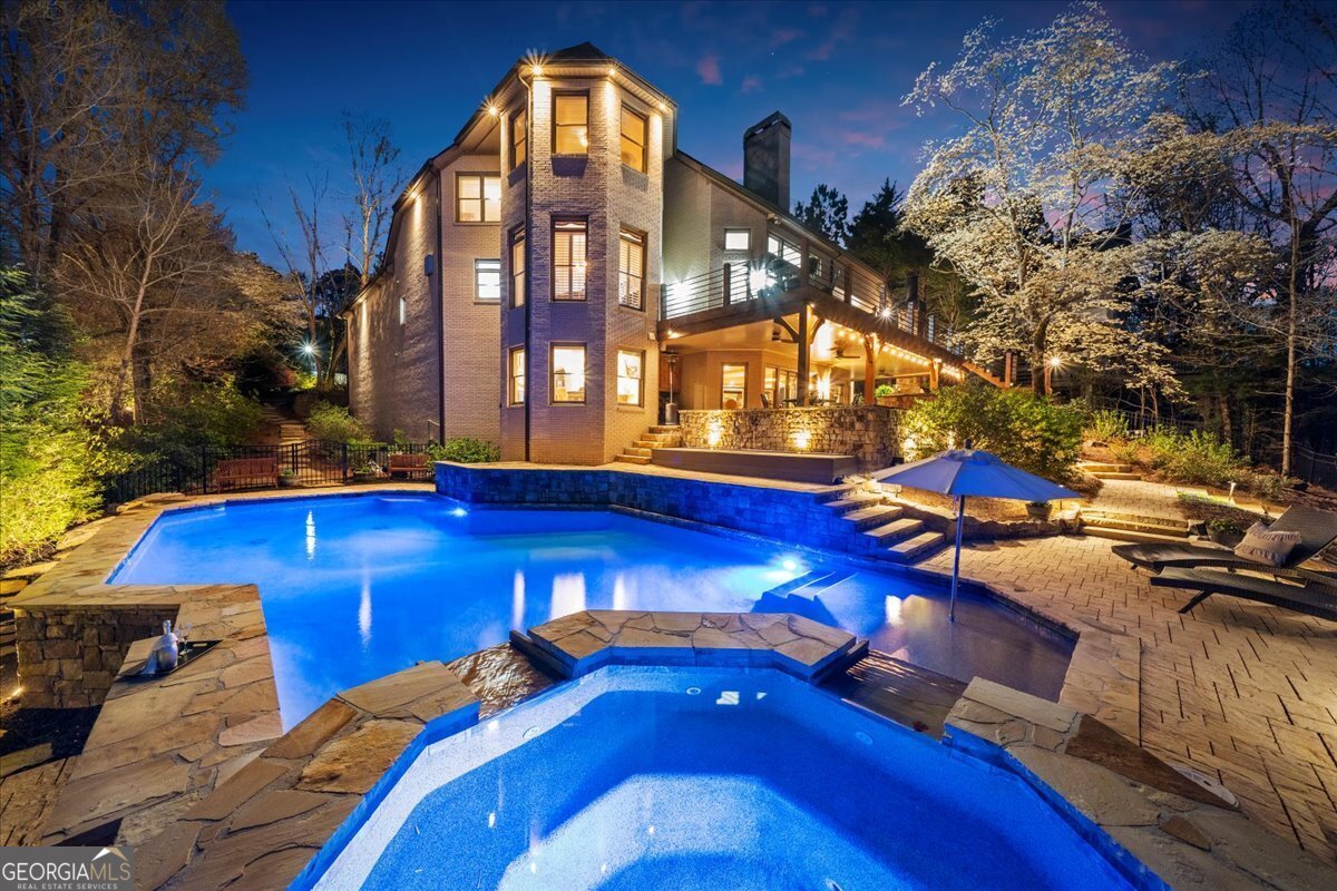1525 Lockridge DR