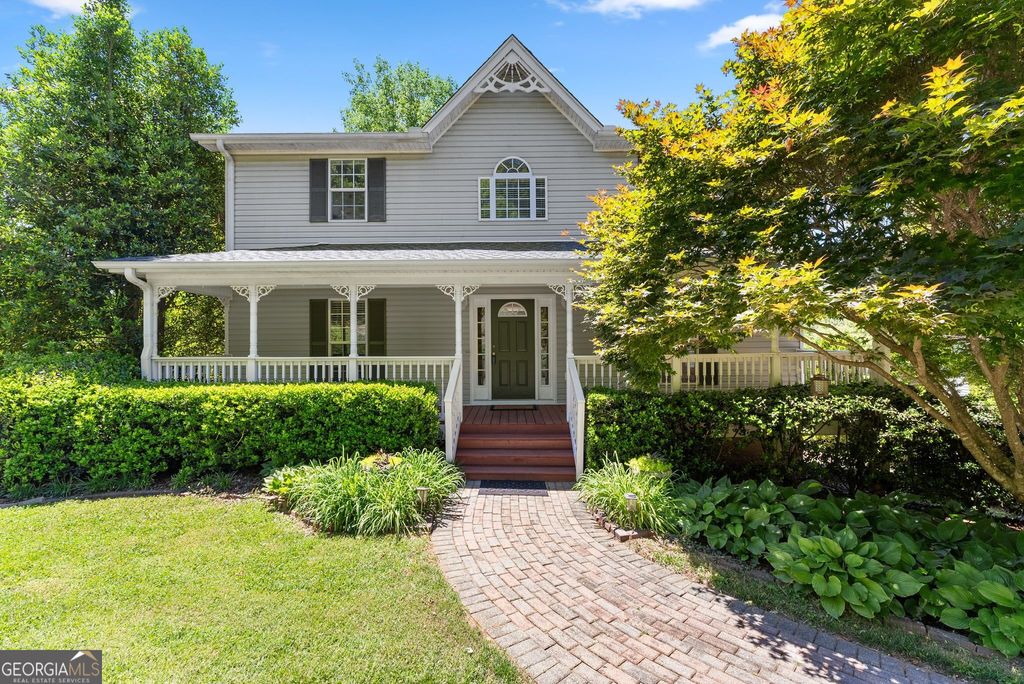 Photo of 208 Clint Street, Cleveland, GA 30528 (MLS # 10765223)