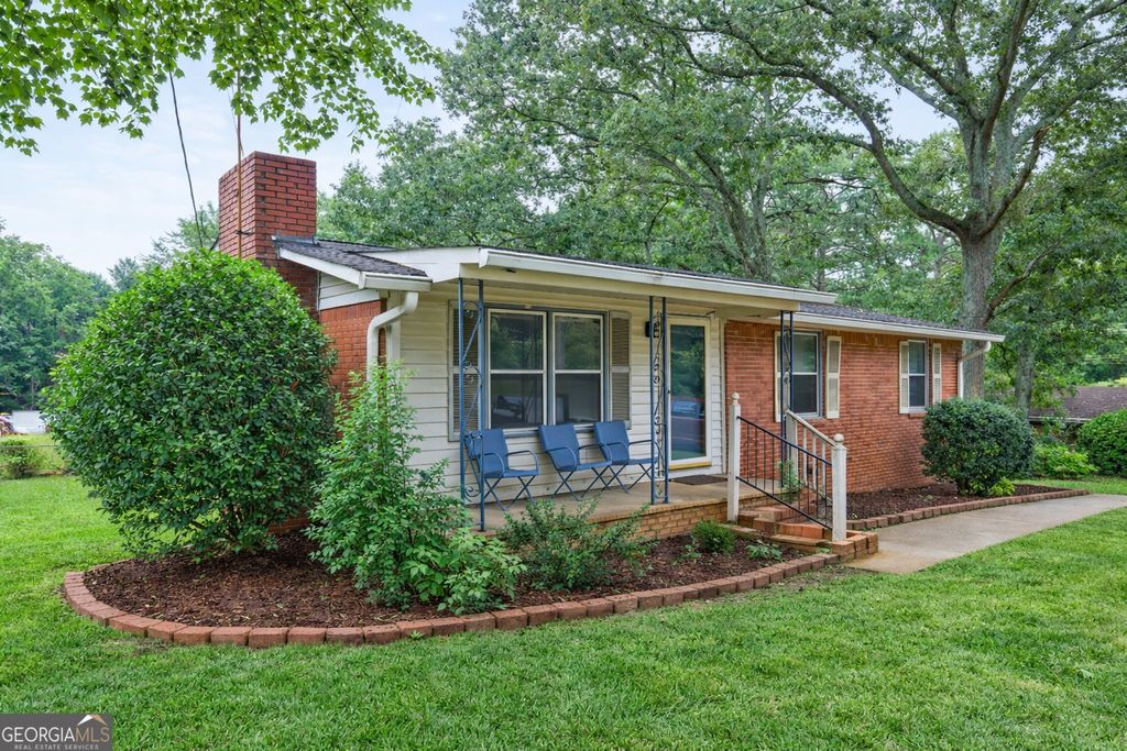 Photo of 5838 Highway 42, Ellenwood, GA 30294 (MLS # 10773199)