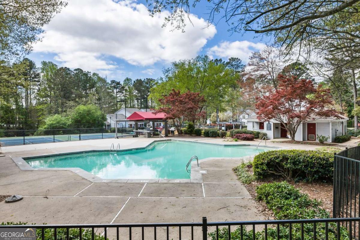 Henderson Place - Residential Lease