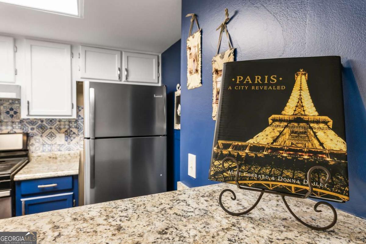 Henderson Place - Residential Lease